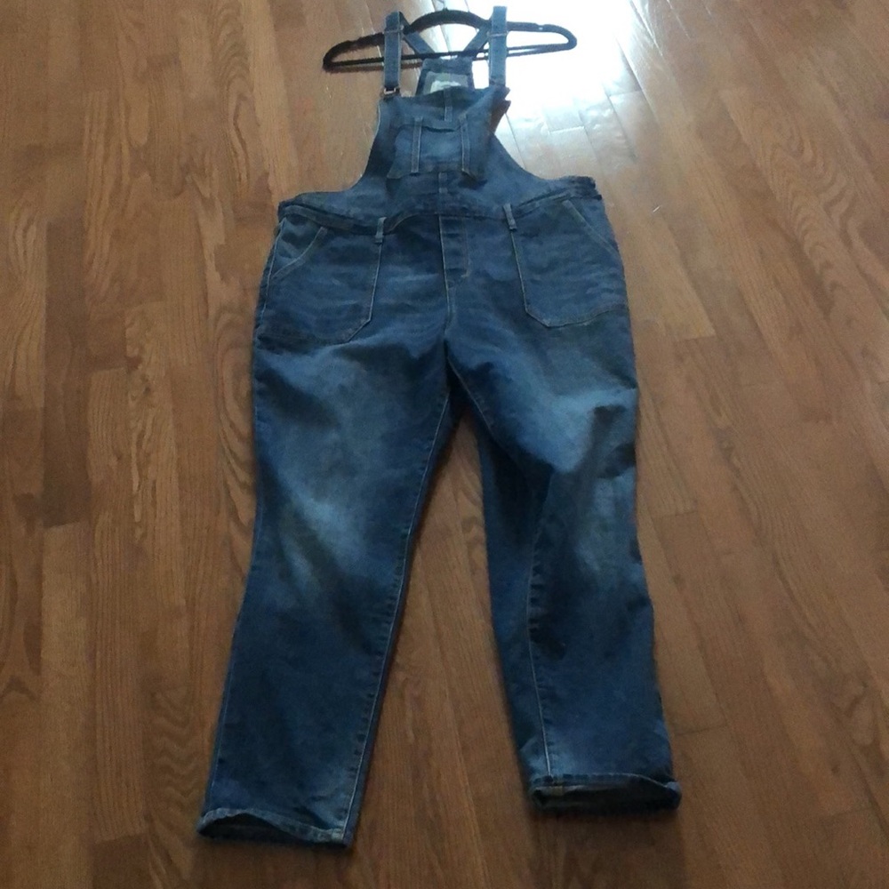 Old Navy Size 16 lLevi Overalls, EUC - Picture 5 of 6